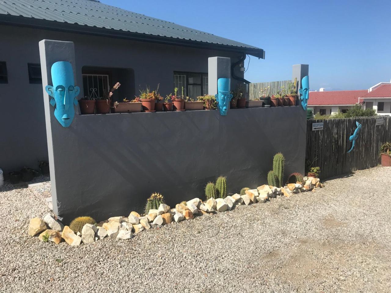 Albergo For Backpackers Плетенбърг Бей Екстериор снимка