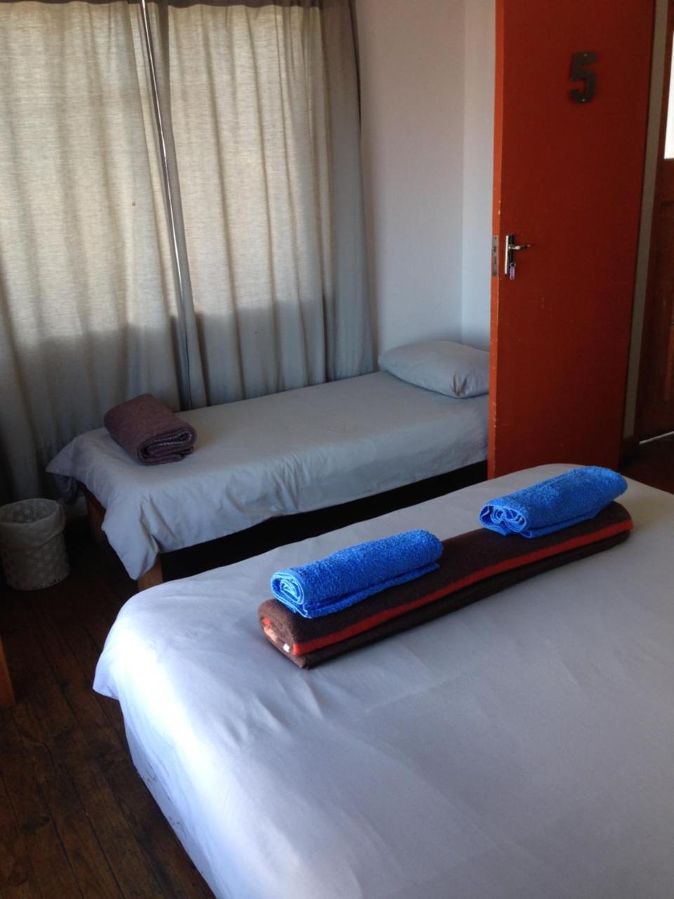 Albergo For Backpackers Плетенбърг Бей Екстериор снимка